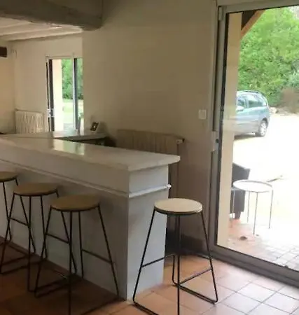 5 Chambres Avec Piscine *