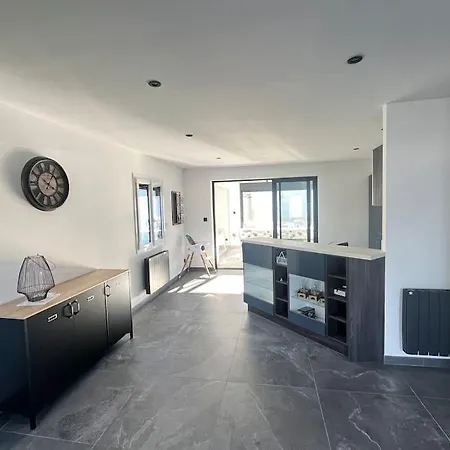 Avec Piscine Villa